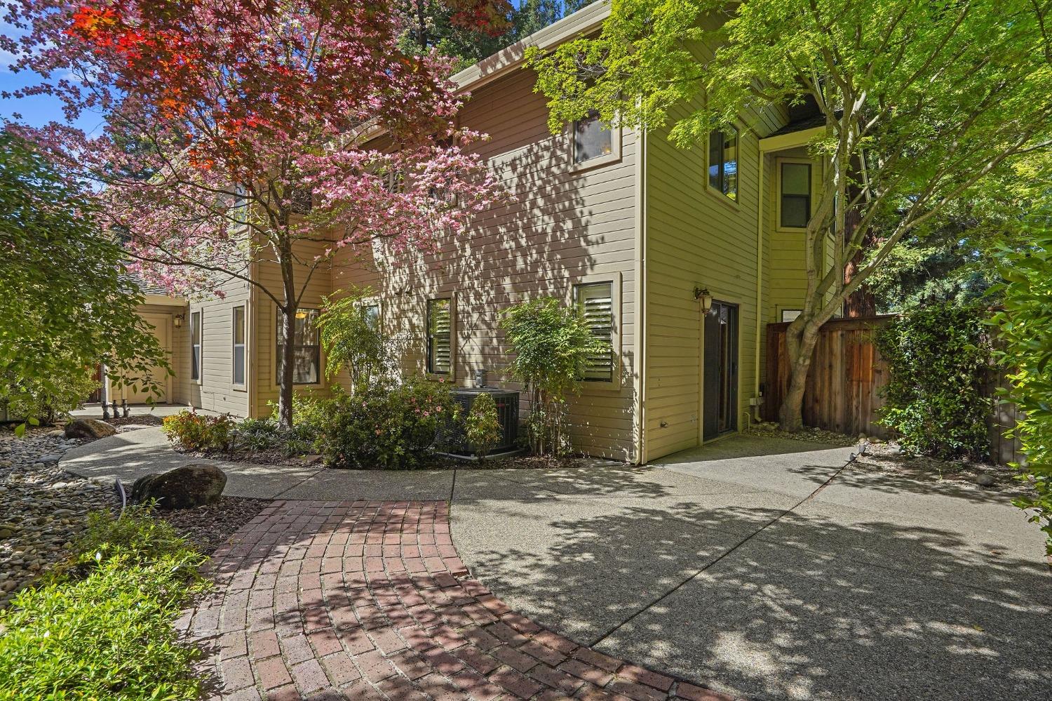 2056 University Park Drive