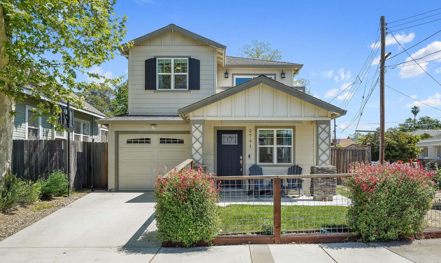 2741 Santa Clara Way