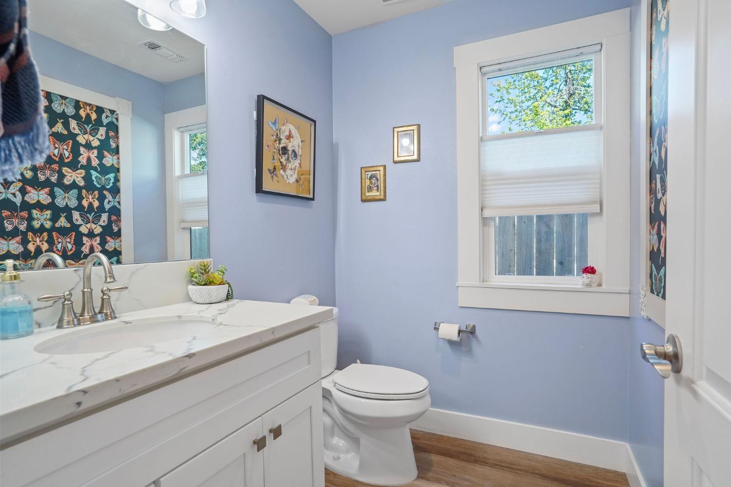 2741 Santa Clara Way