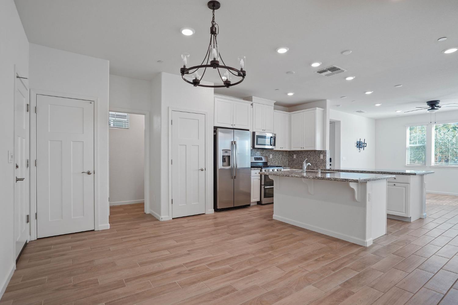 2109 Pleasant Grove Blvd