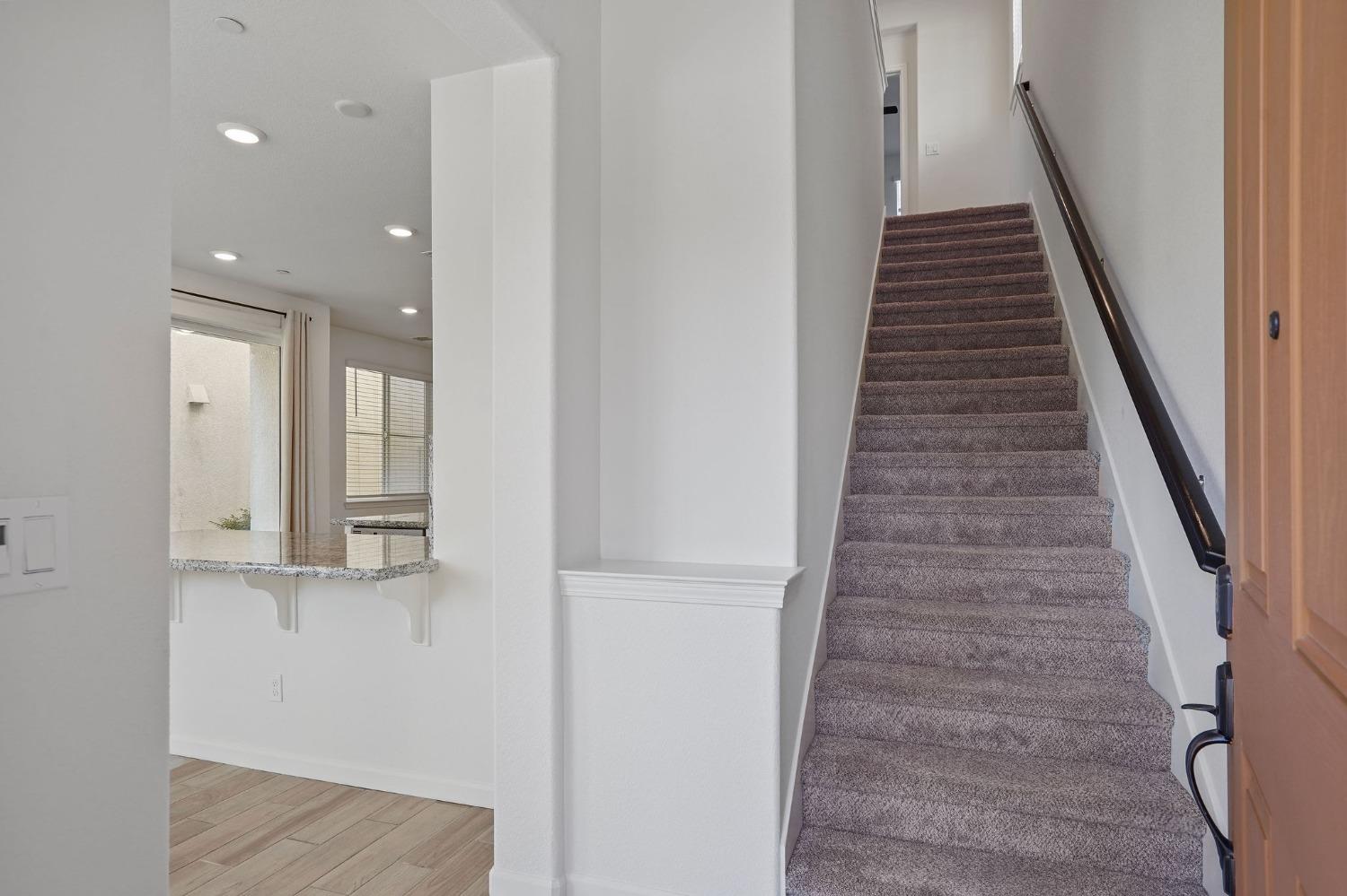2109 Pleasant Grove Blvd