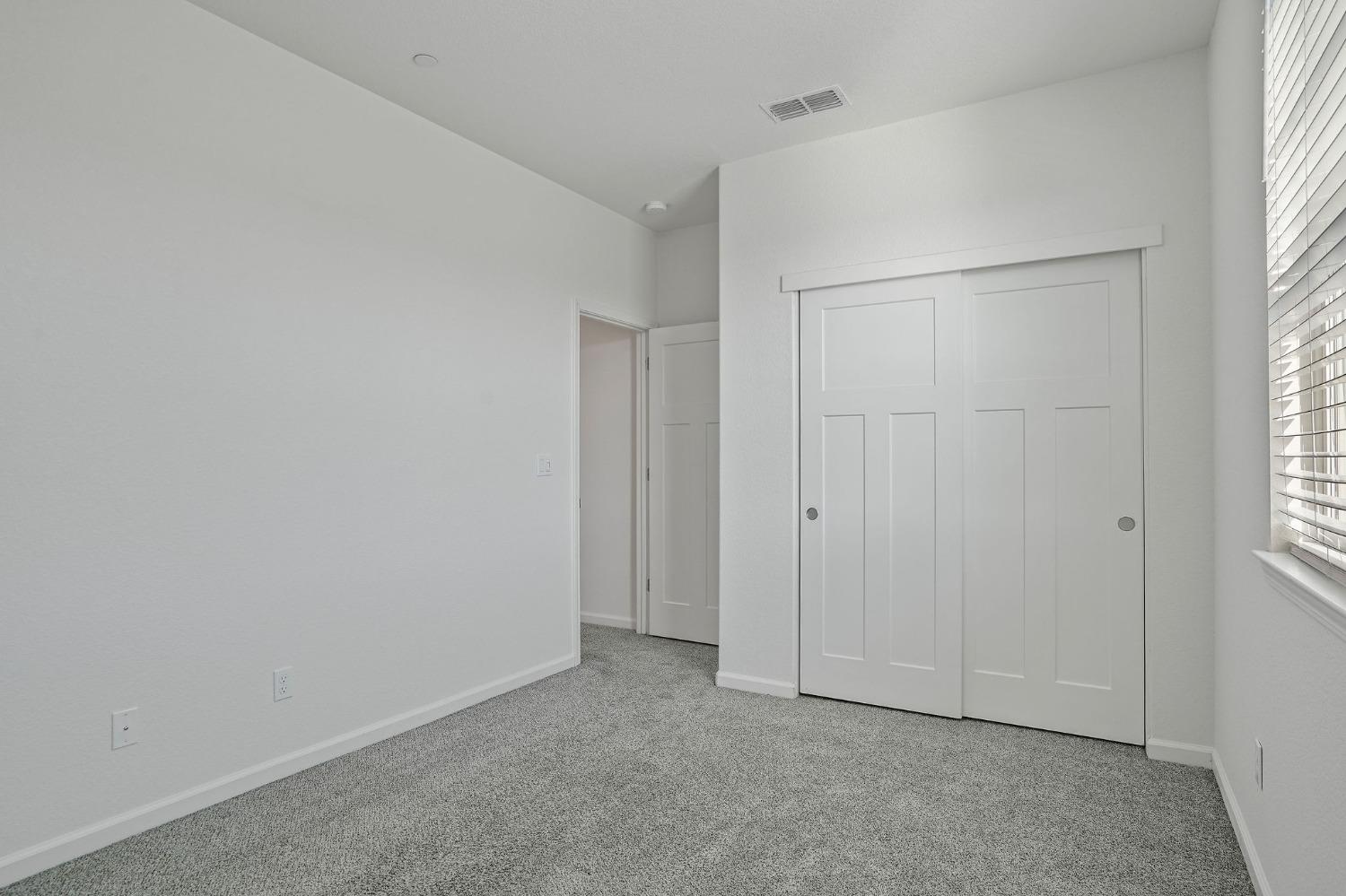 2109 Pleasant Grove Blvd