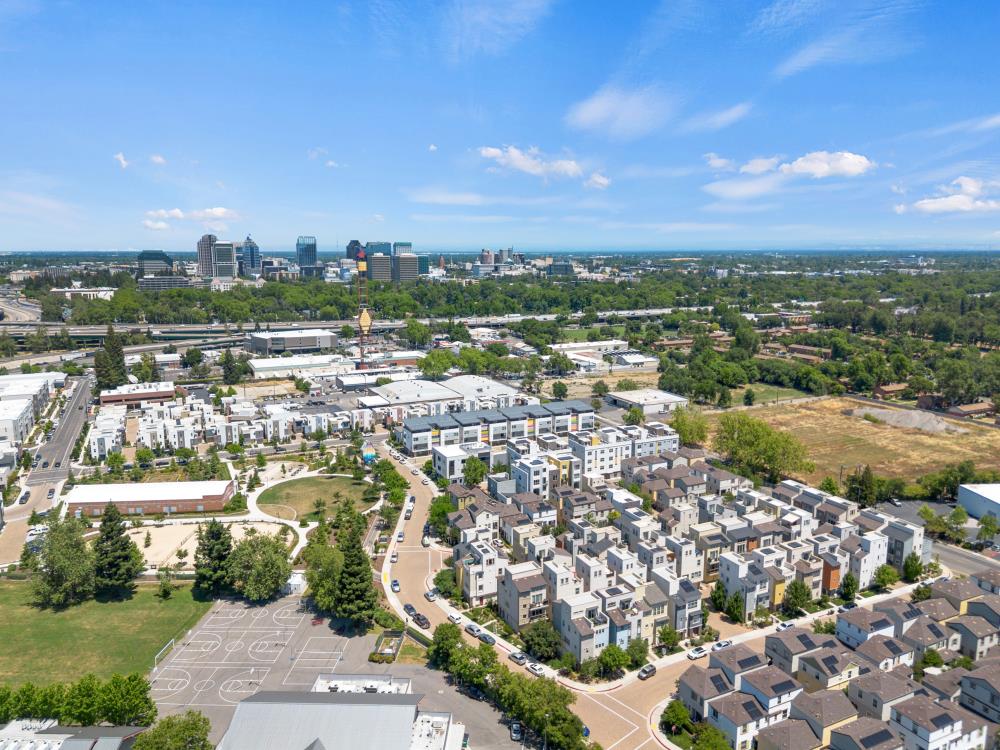 451 Tailoff Lane 401