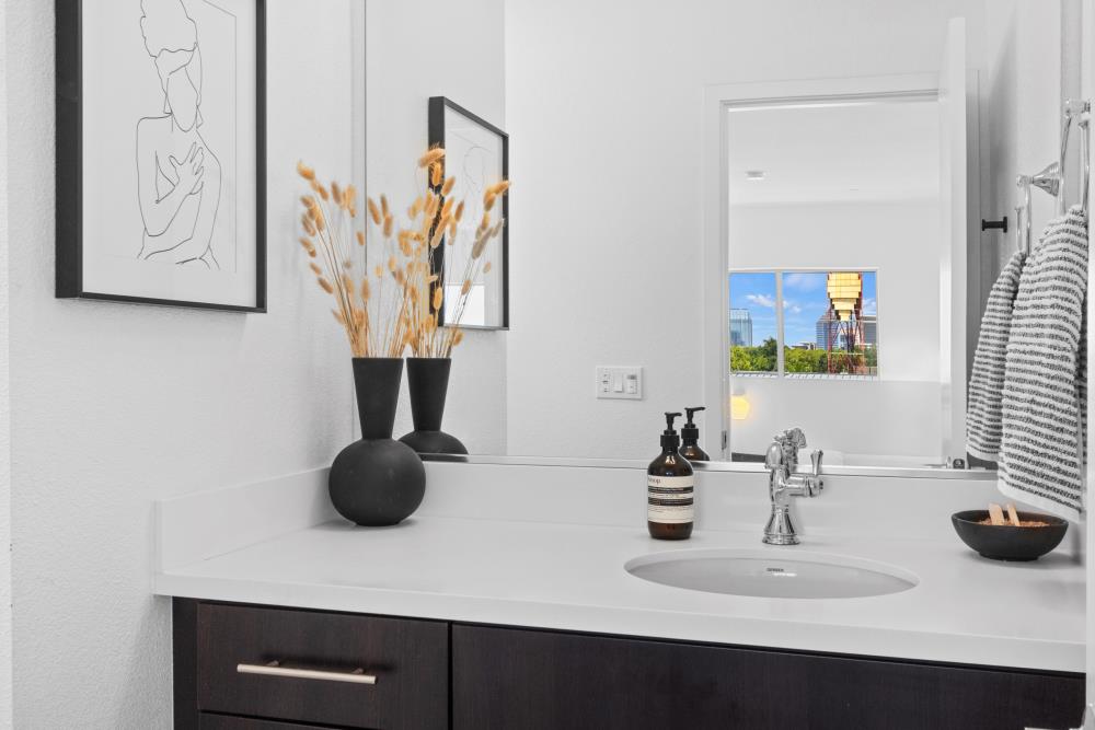 451 Tailoff Lane 401