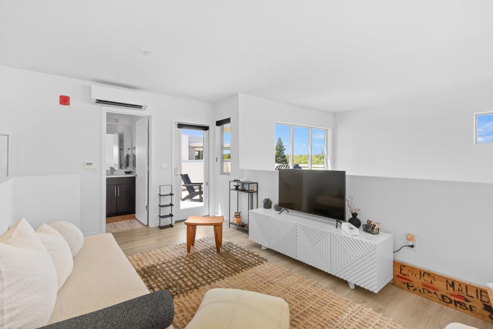 451 Tailoff Lane 401