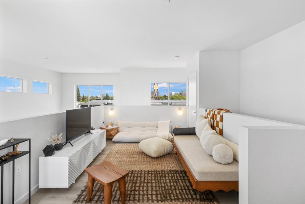 451 Tailoff Lane 401