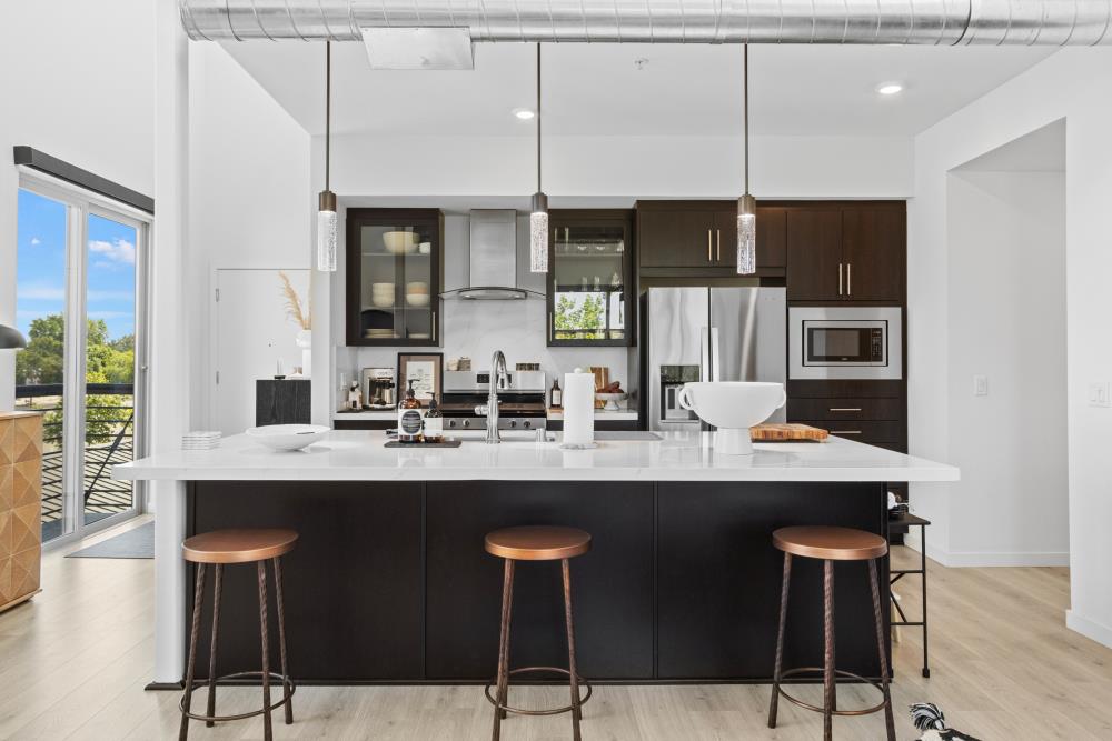 451 Tailoff Lane 401