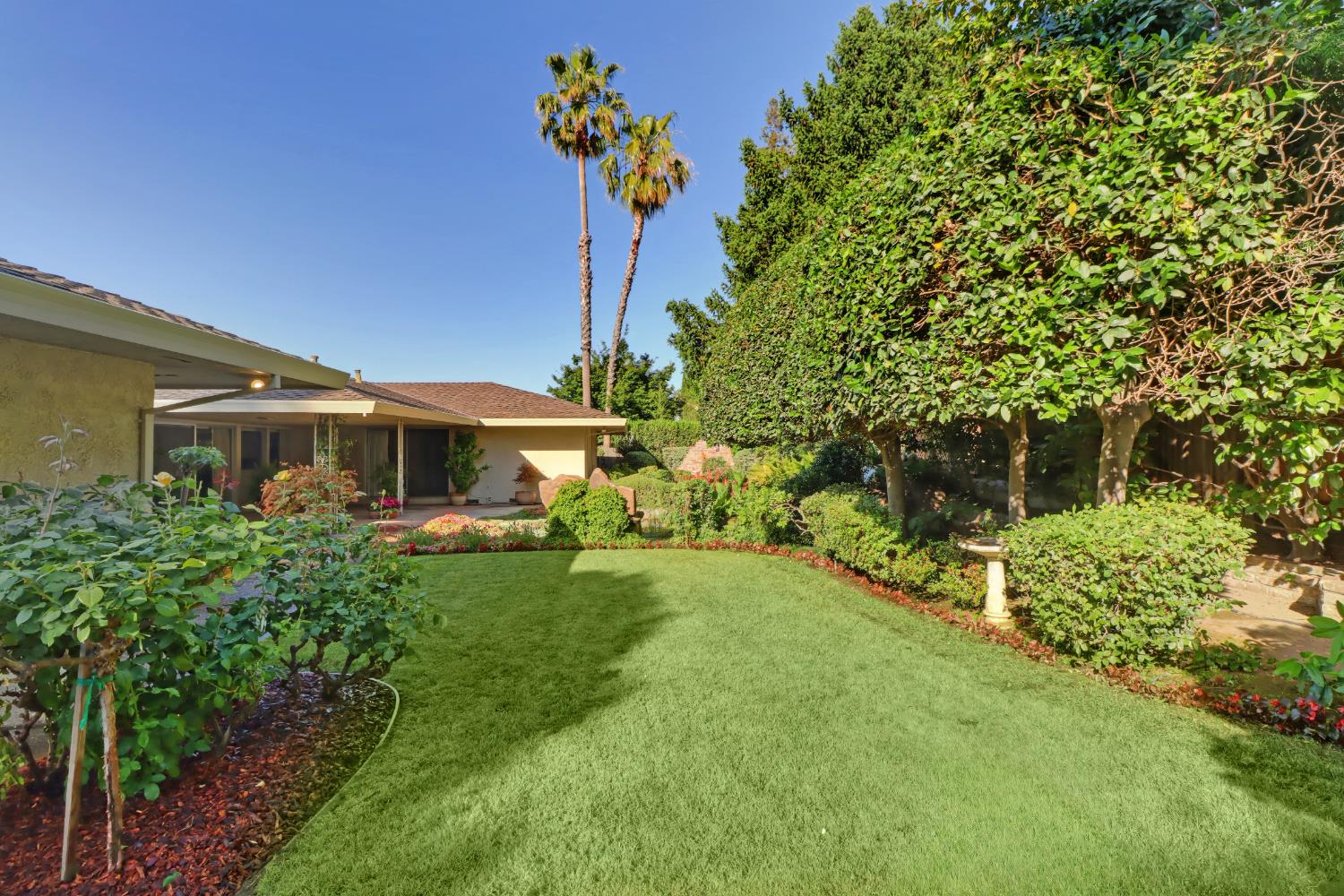 3910 American River Drive