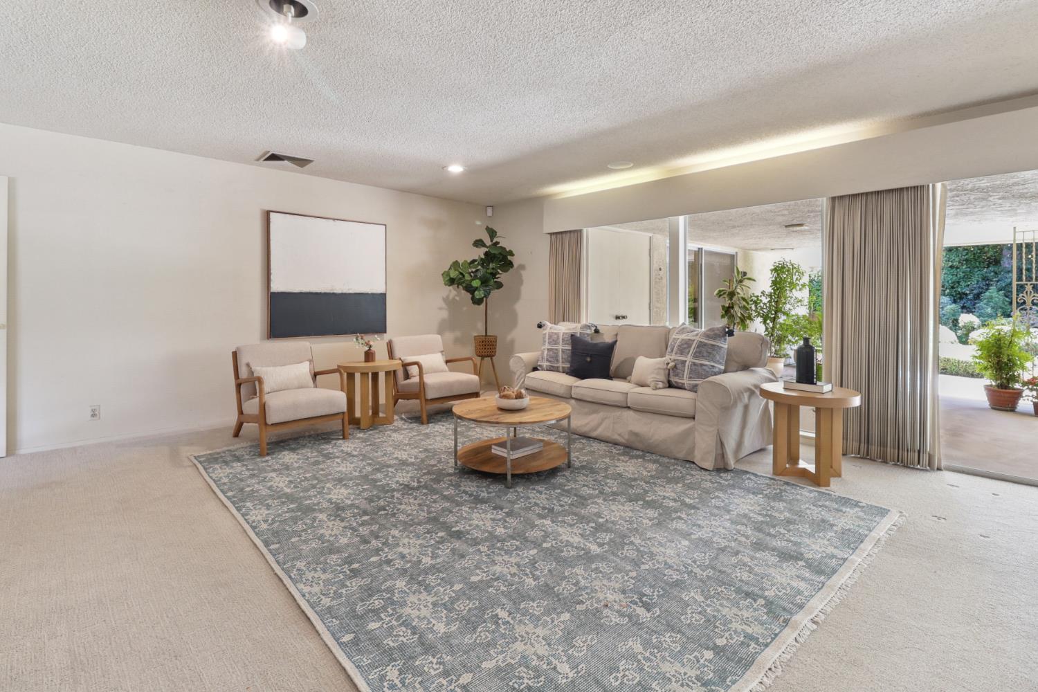 3910 American River Drive