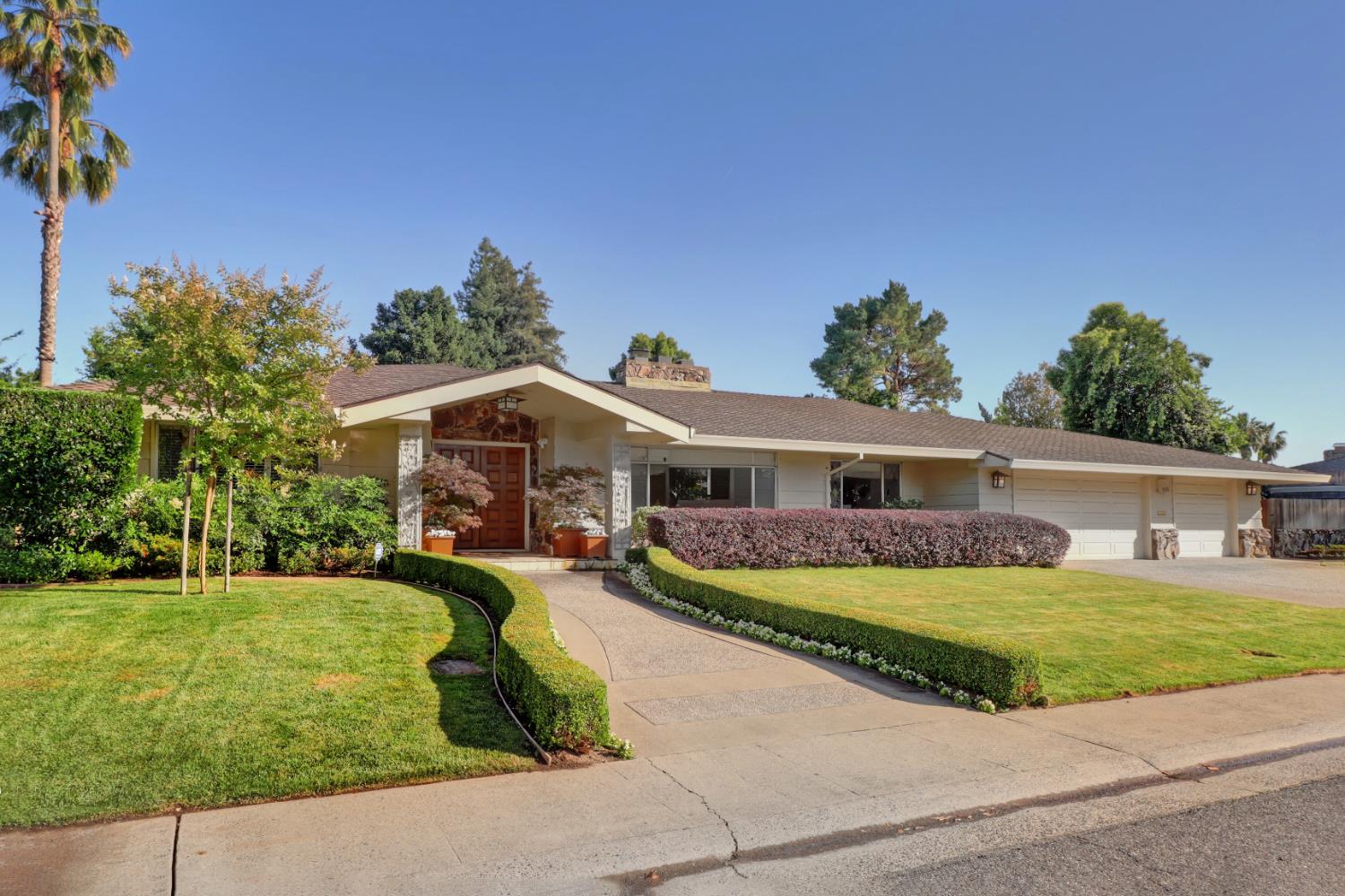 3910 American River Drive