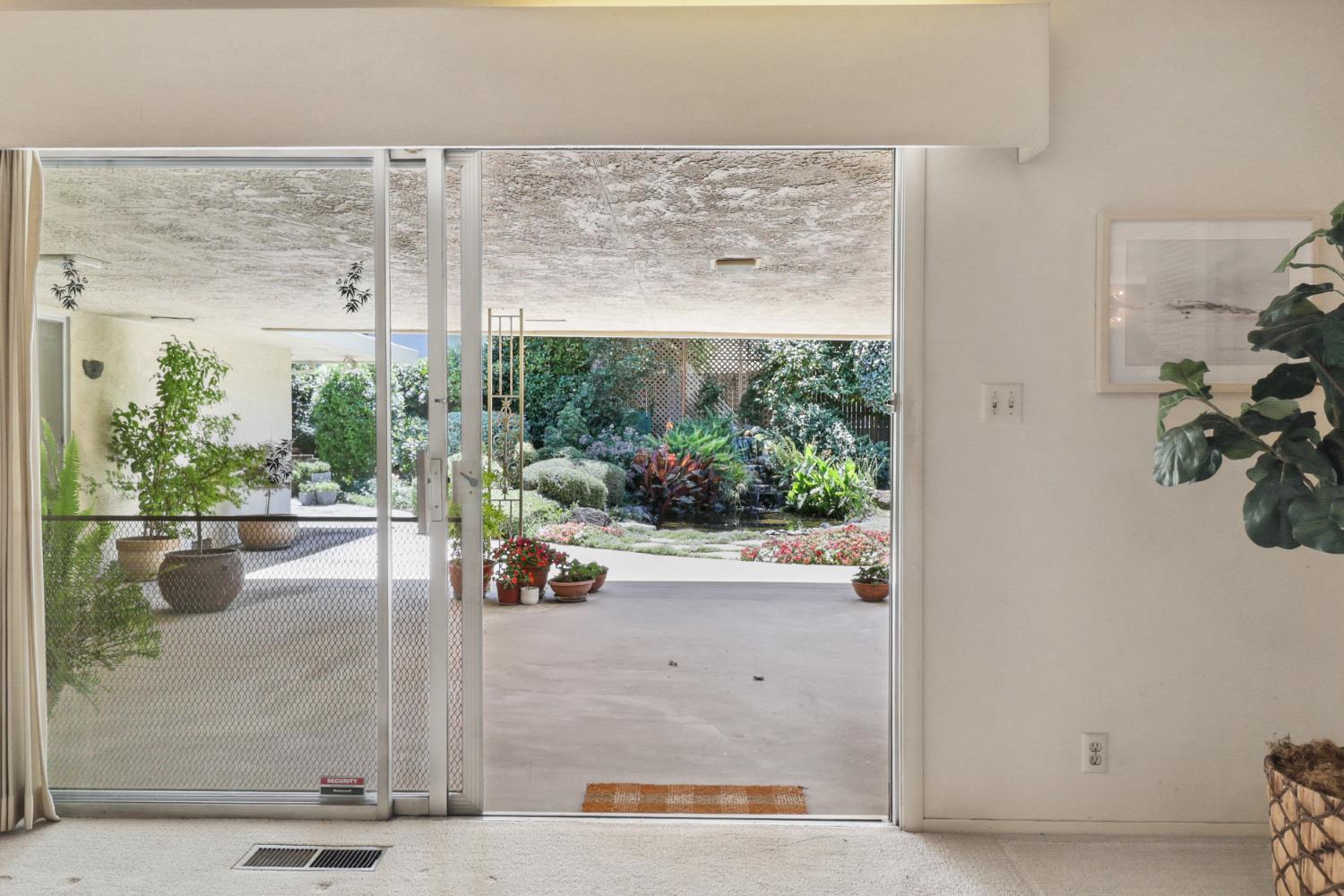 3910 American River Drive