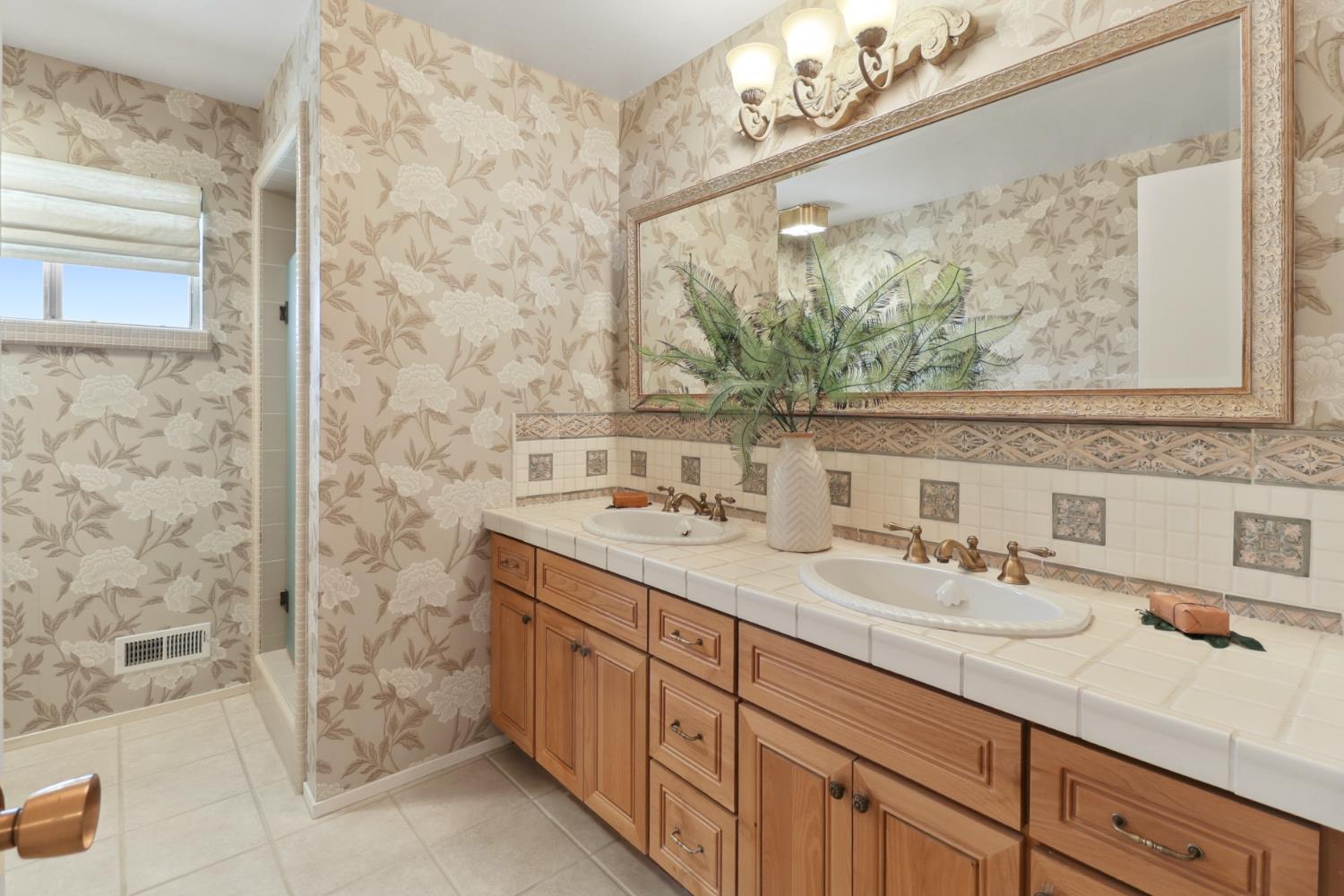 3910 American River Drive