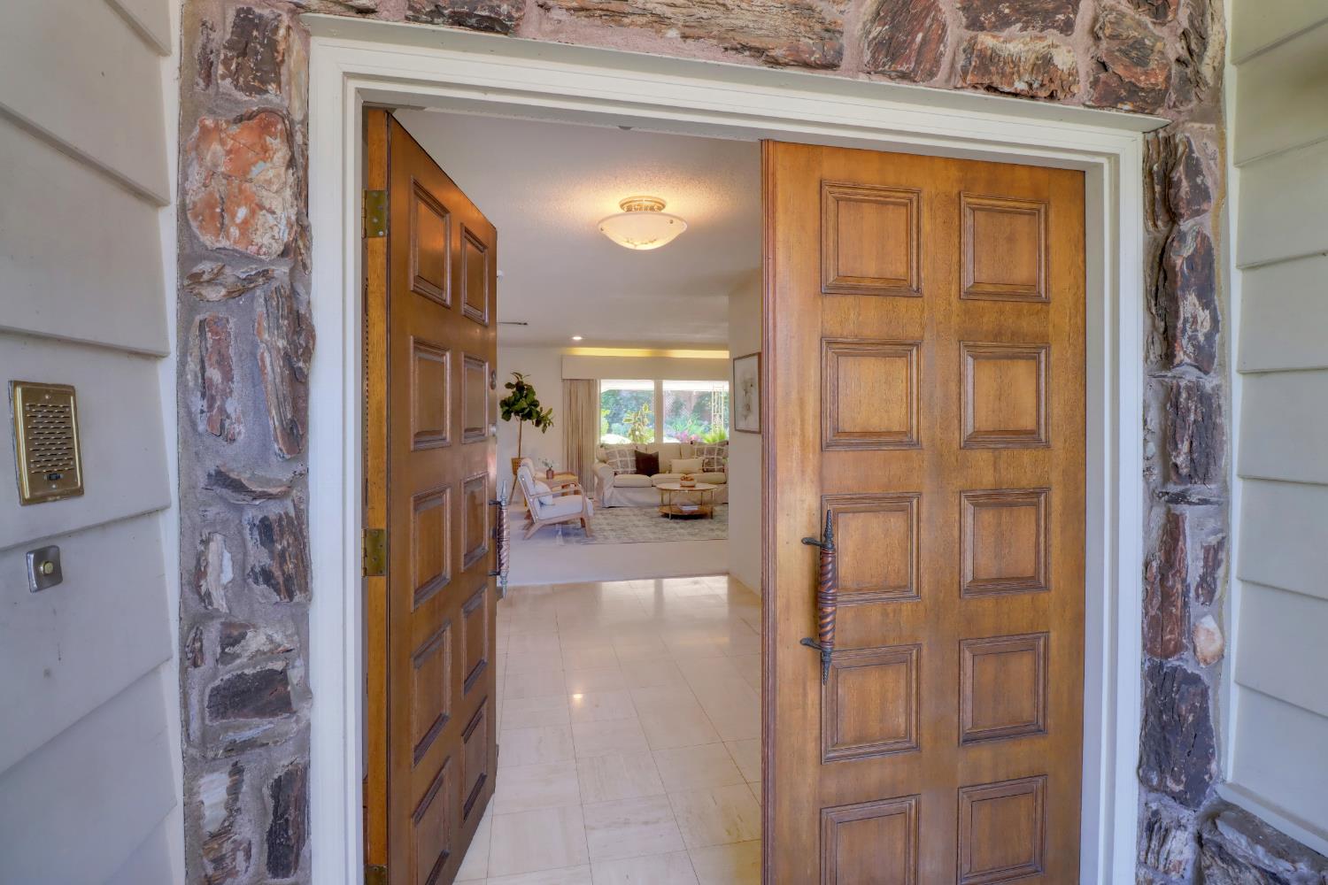 3910 American River Drive