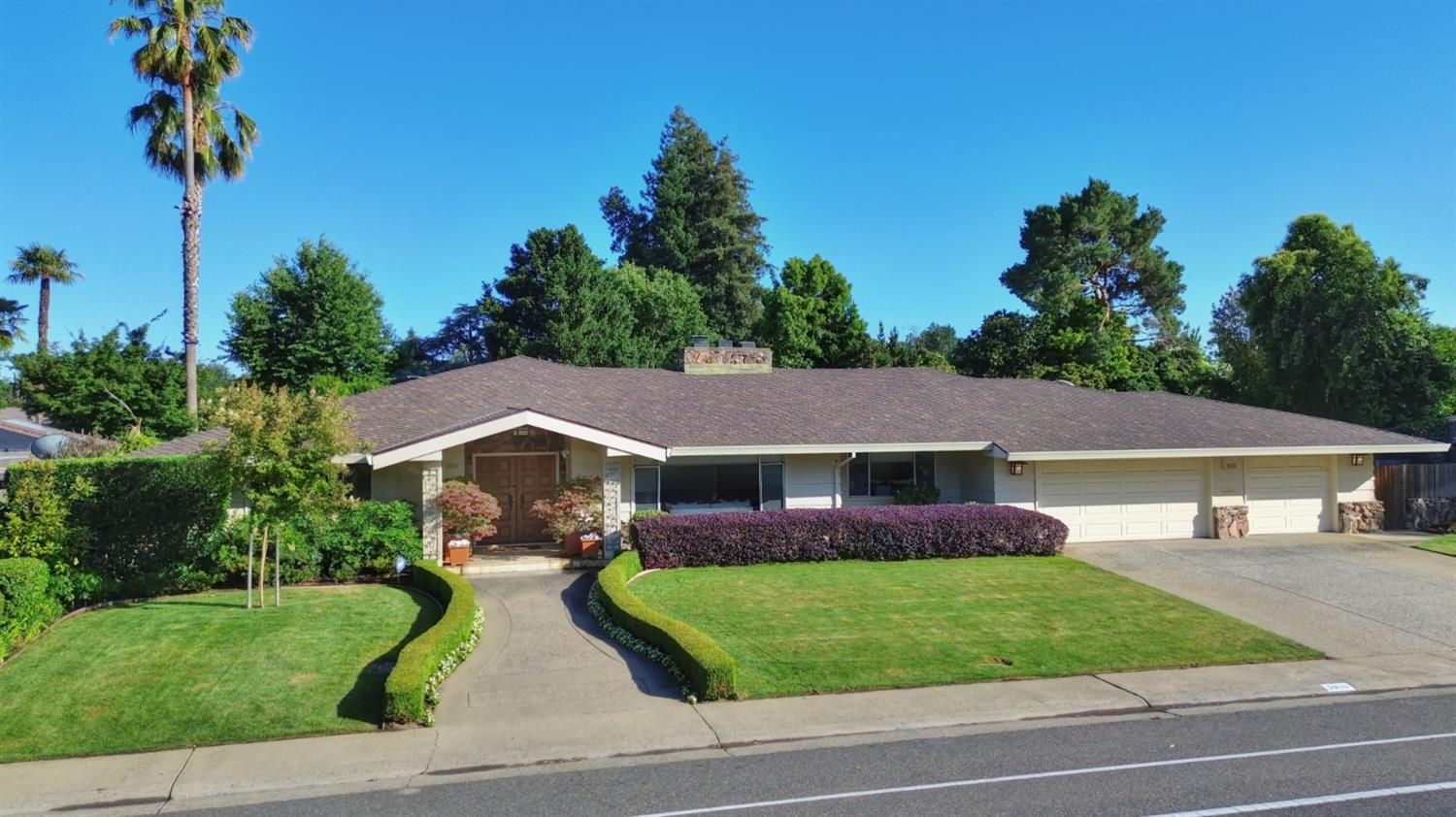 3910 American River Drive