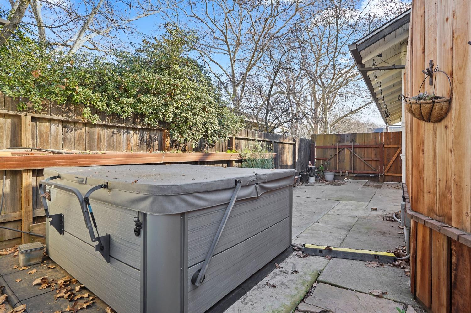 304 23rd Street