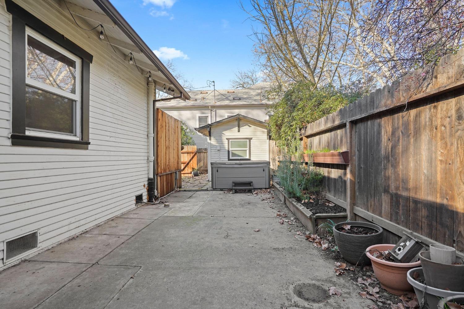 304 23rd Street