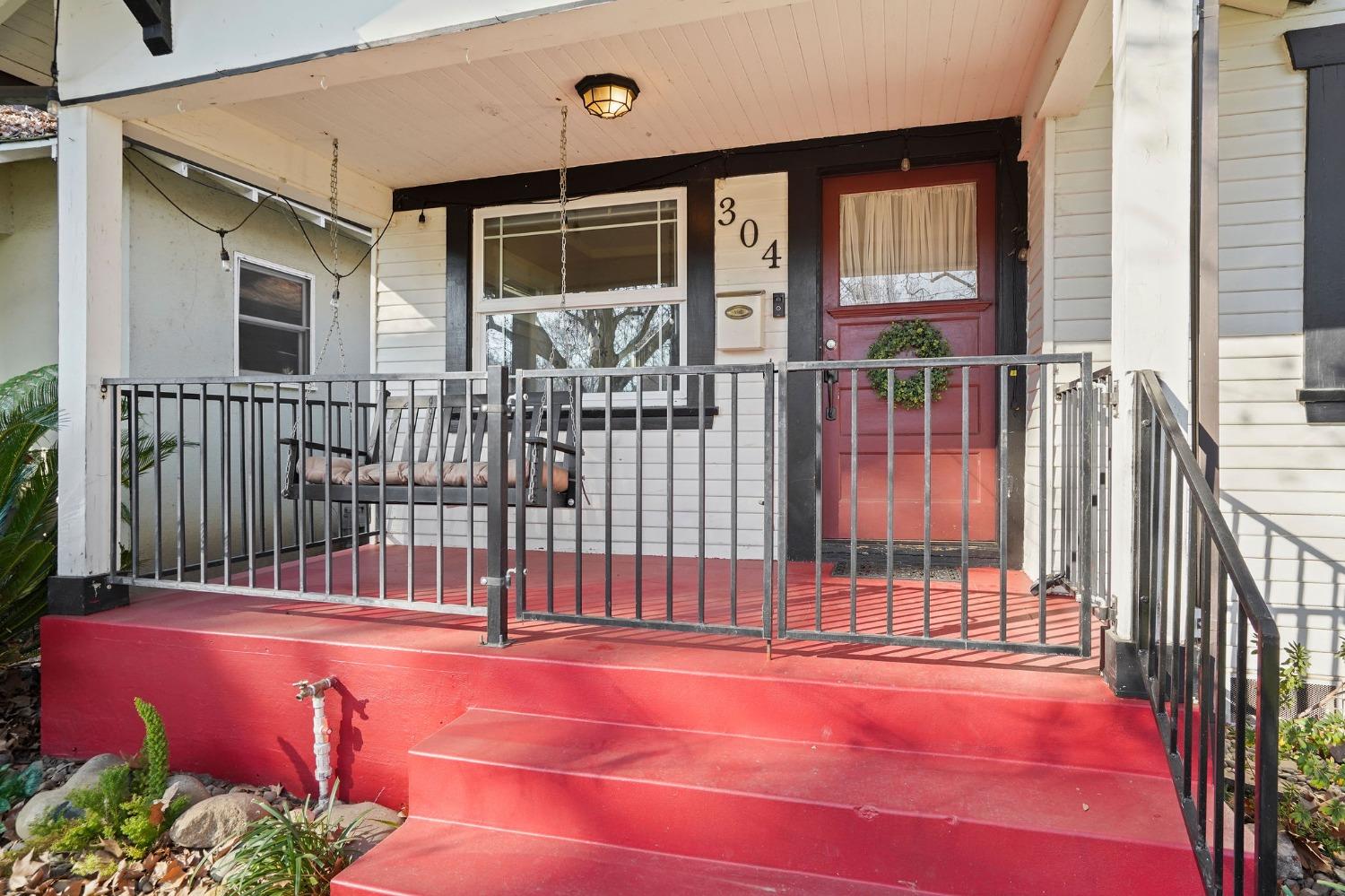 304 23rd Street
