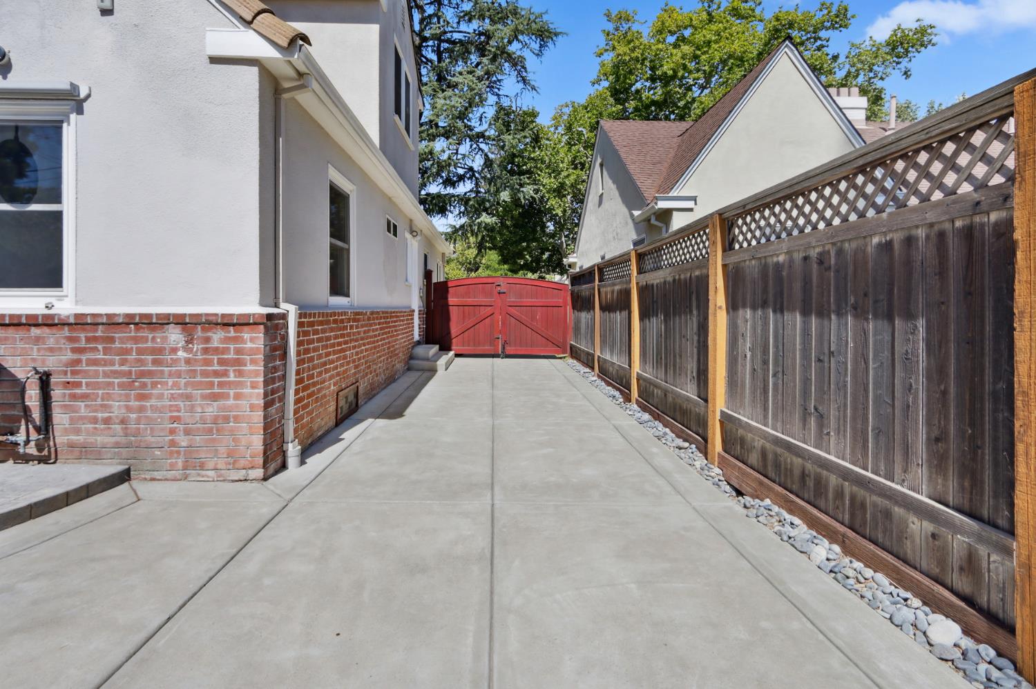 859 53rd Street