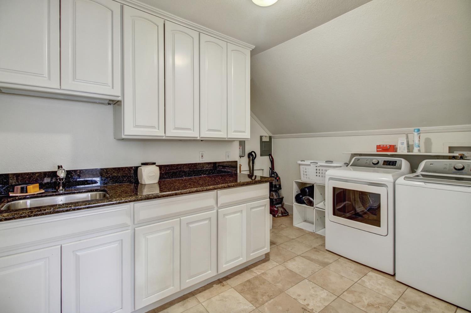 825 45th Street