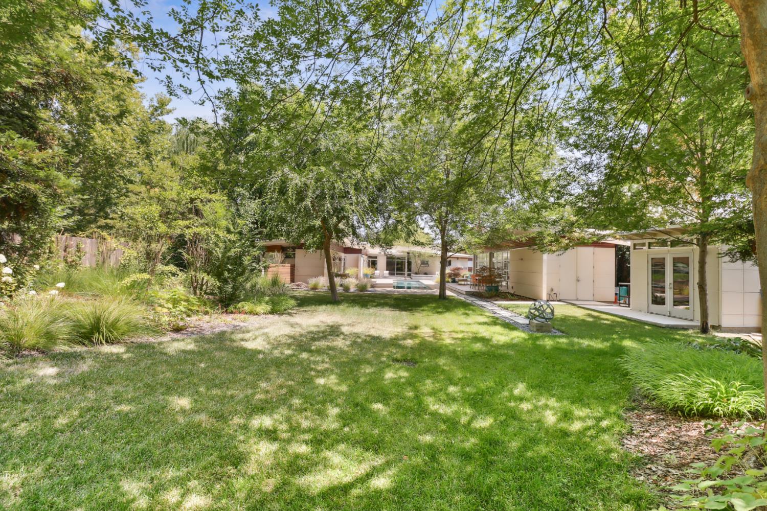 1111 Arroyo Grande Drive