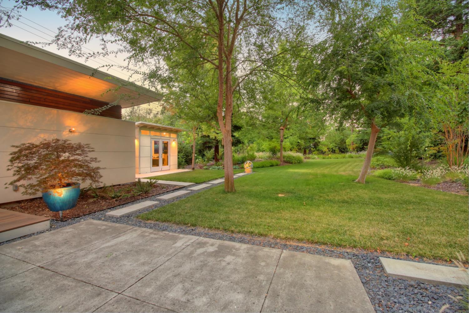 1111 Arroyo Grande Drive