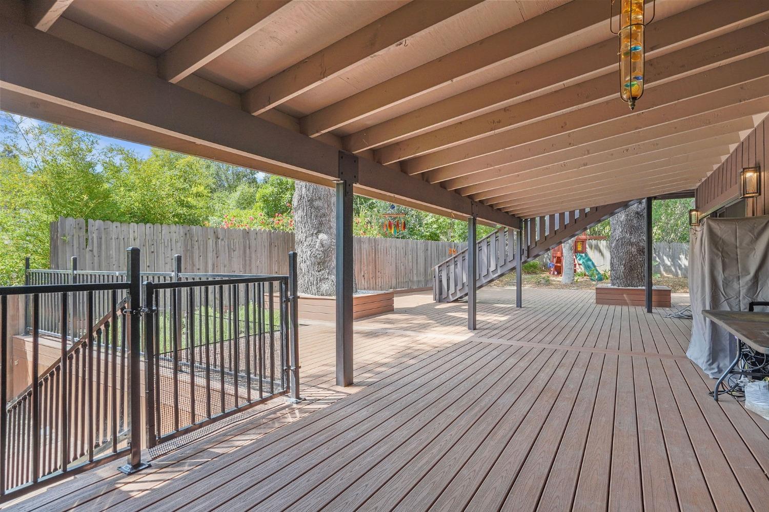 5940 Sarah Court