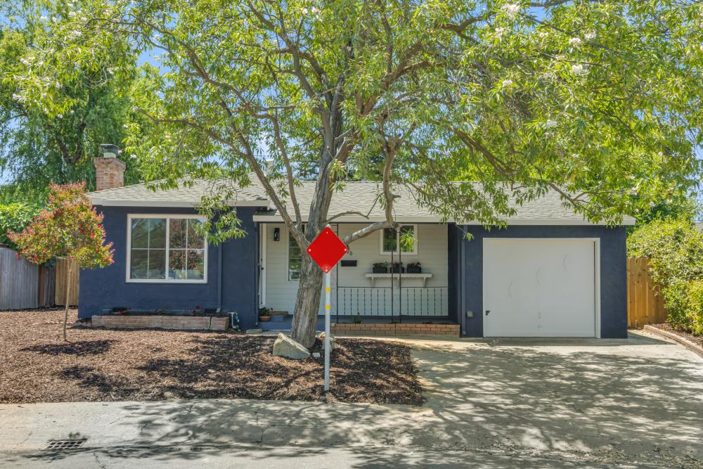 4220 Norton Way