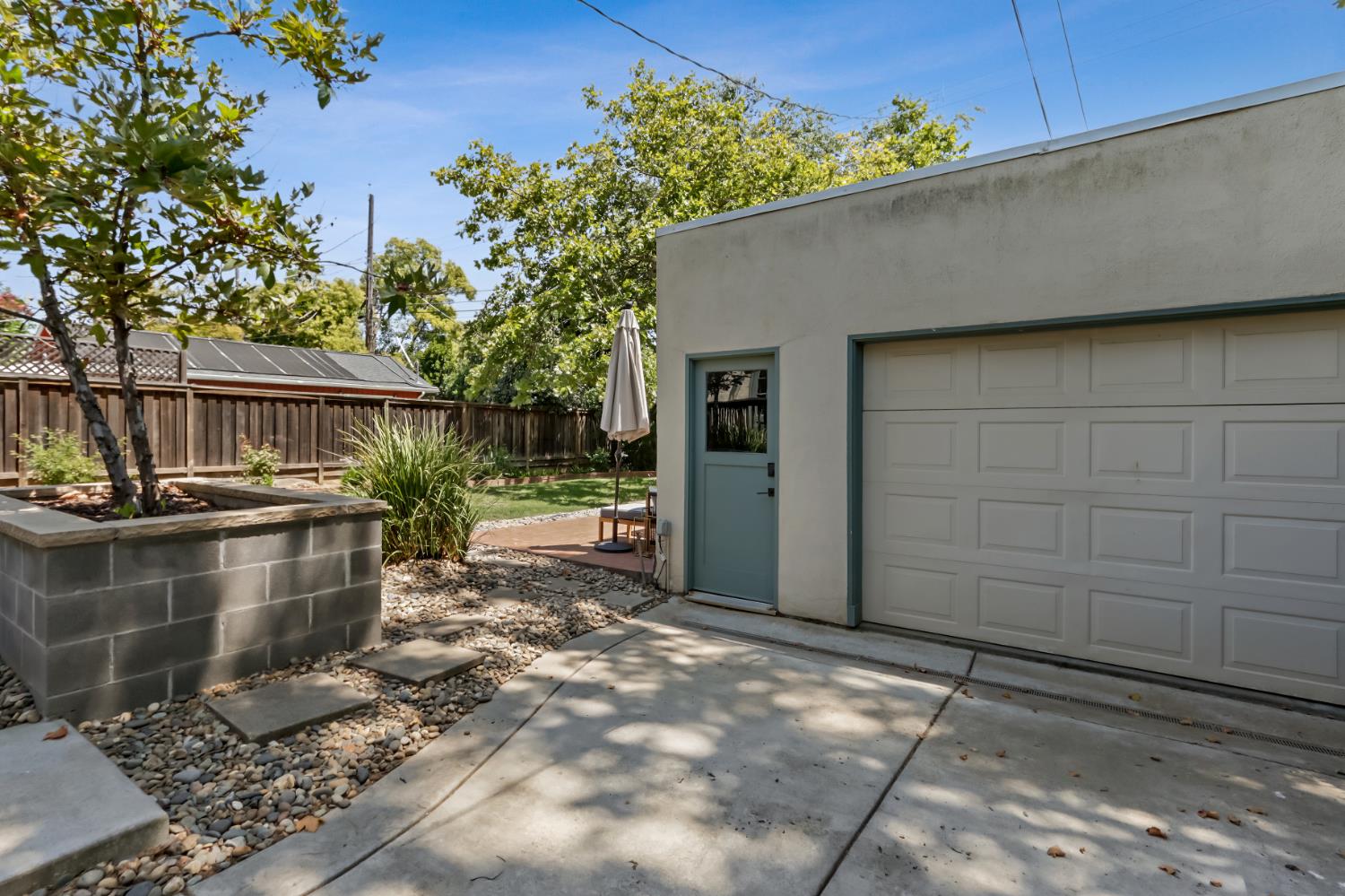 551 Pala Way