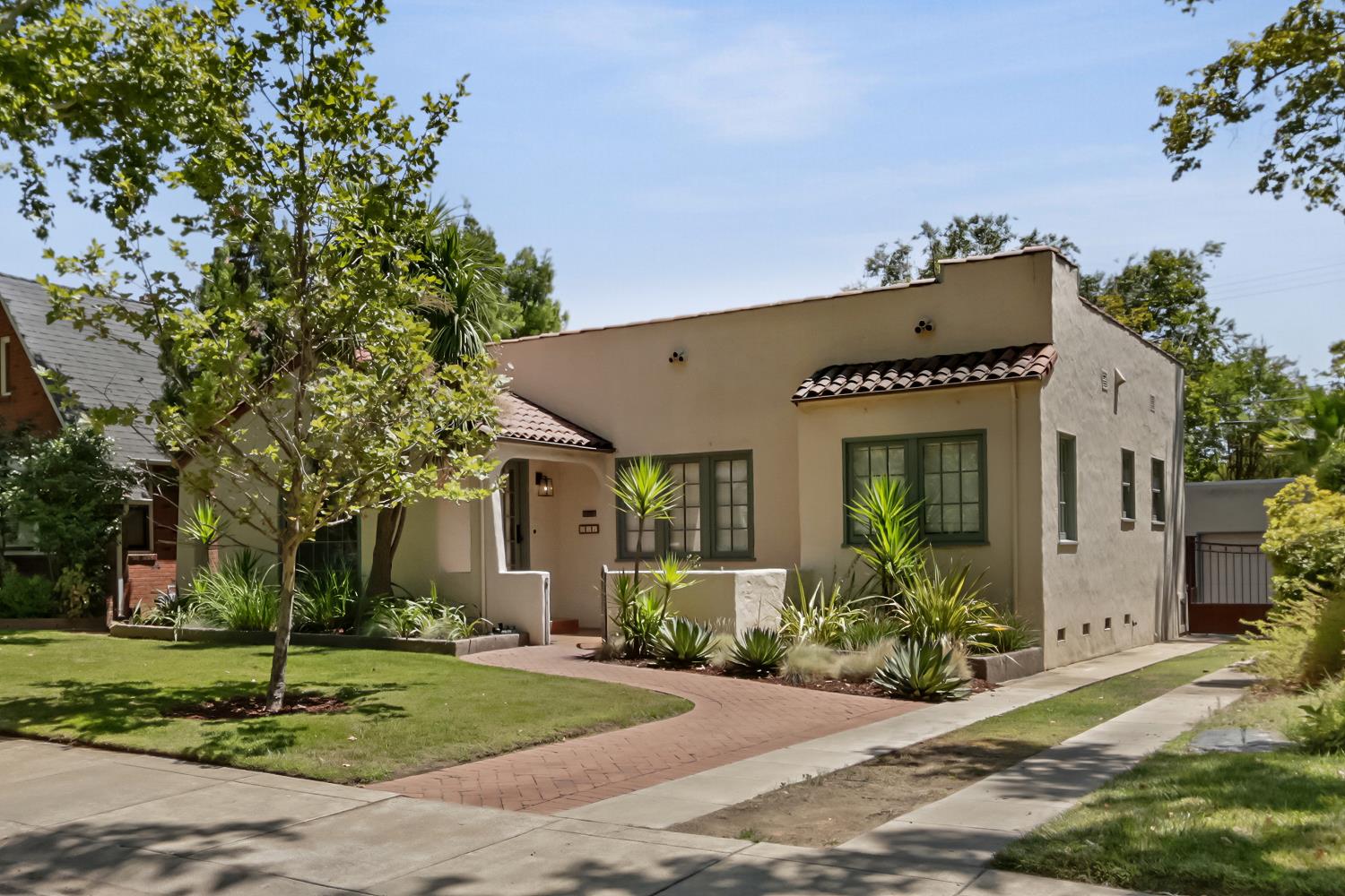 551 Pala Way