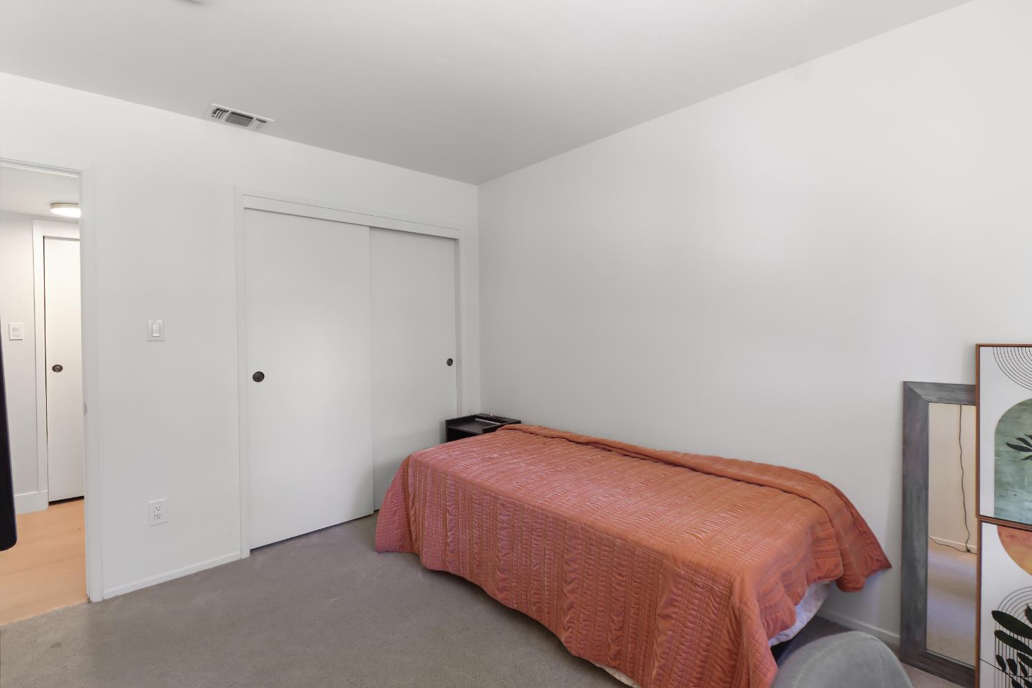 3418 Clemens Way