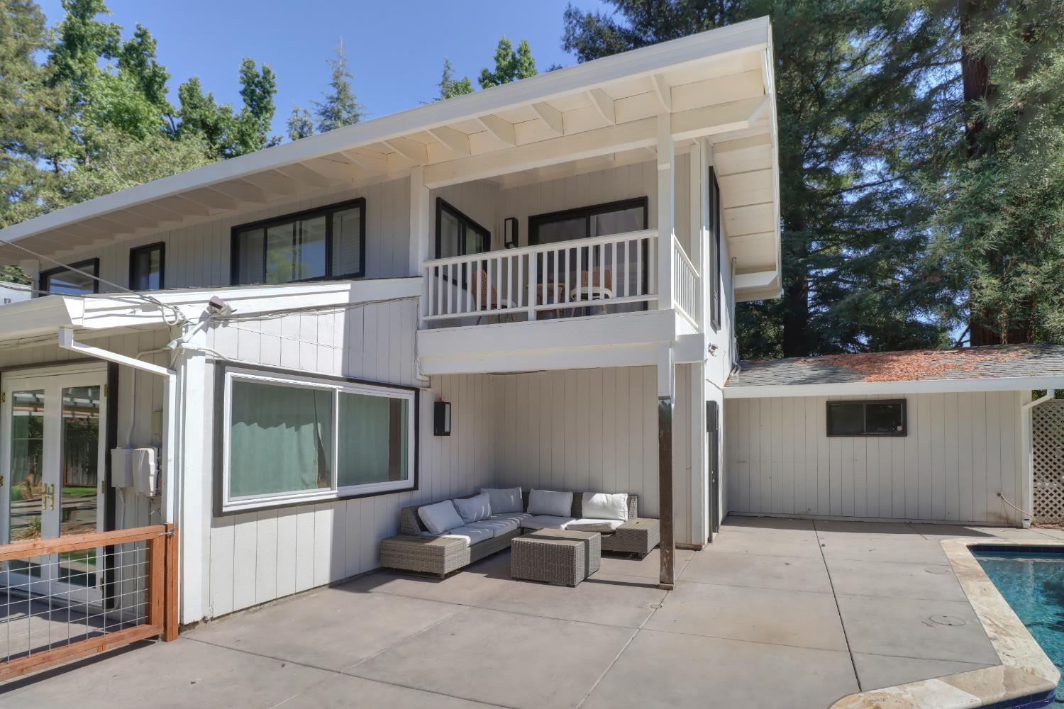 3418 Clemens Way
