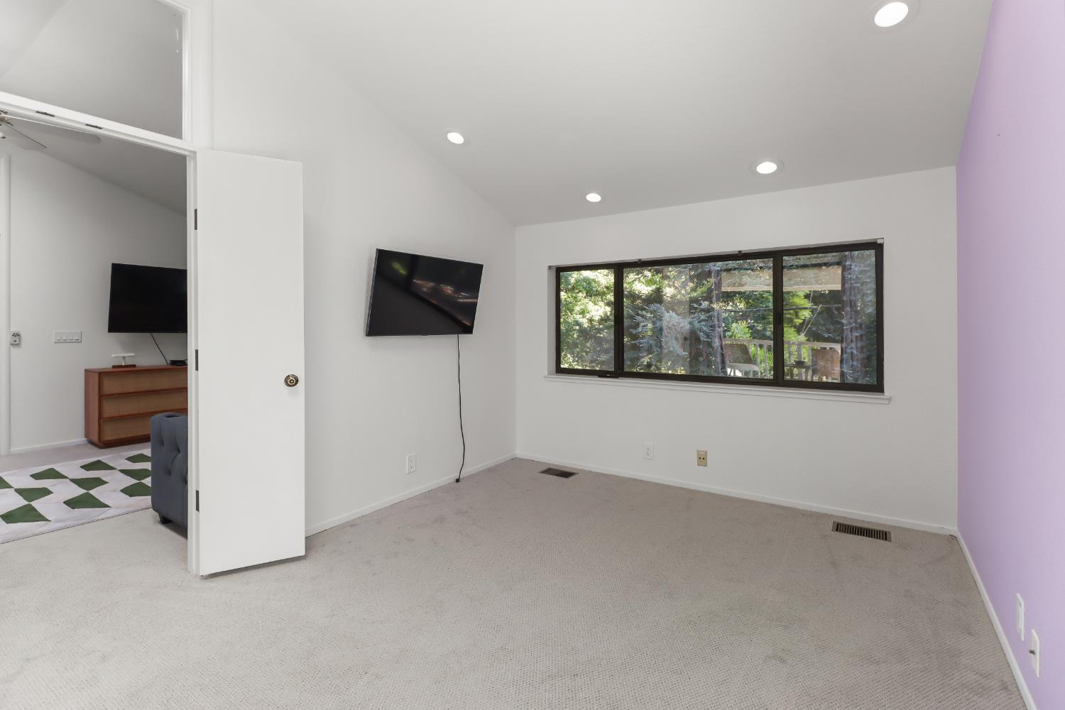 3418 Clemens Way