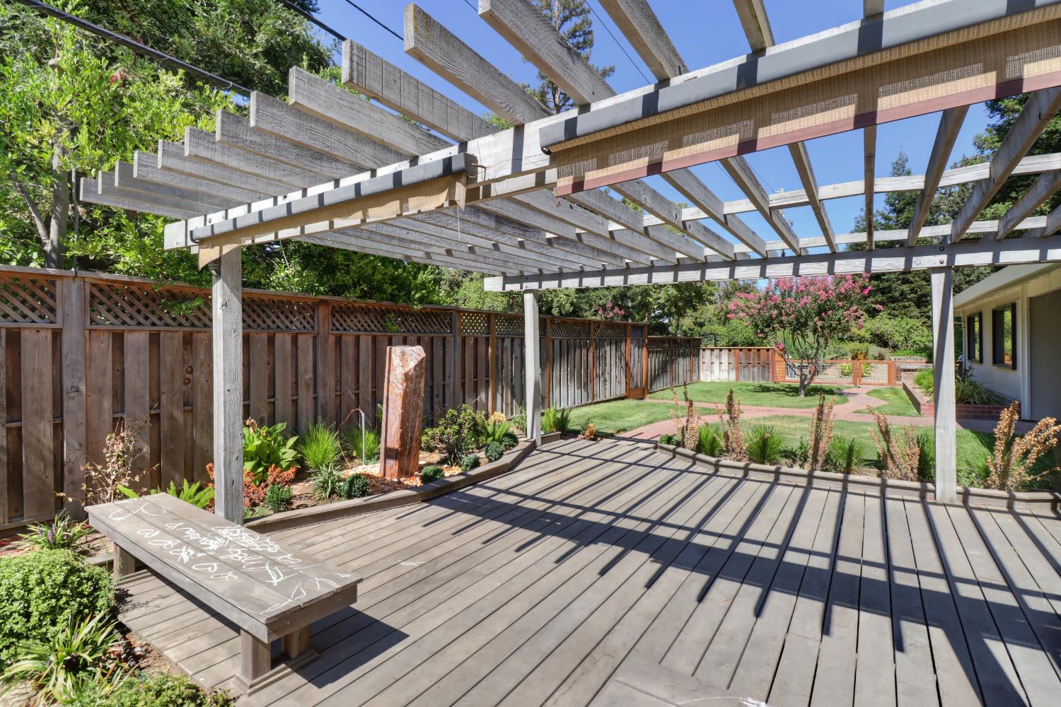 3418 Clemens Way