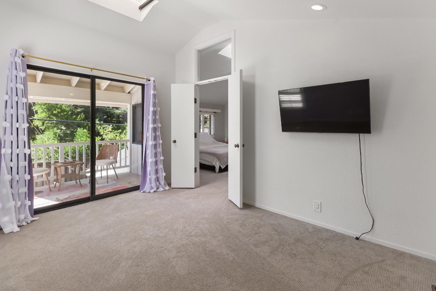3418 Clemens Way