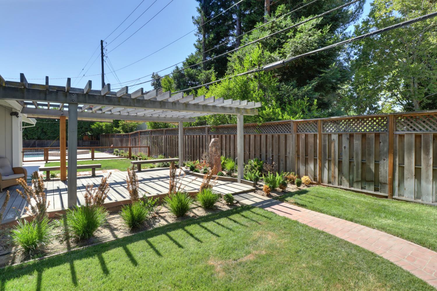 3418 Clemens Way