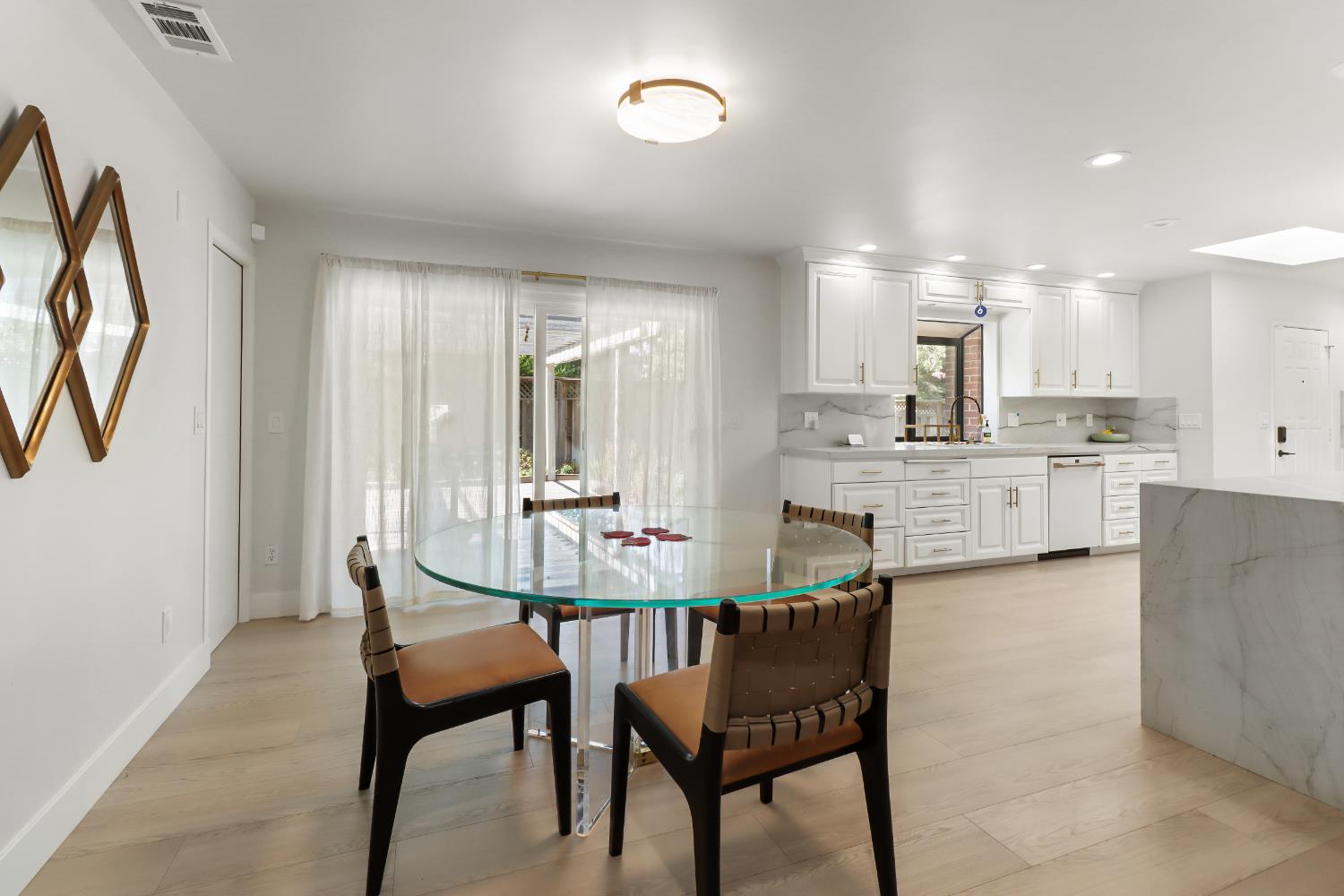 3418 Clemens Way
