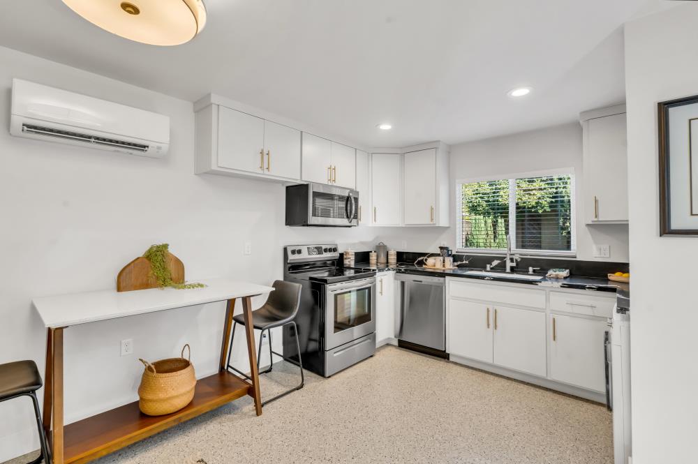 323 39th Street