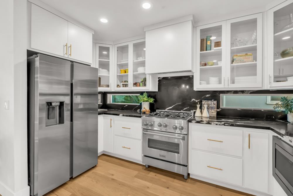 323 39th Street