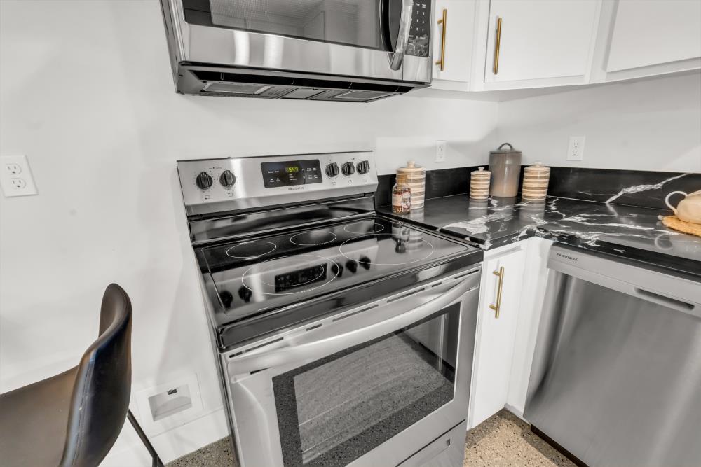 323 39th Street