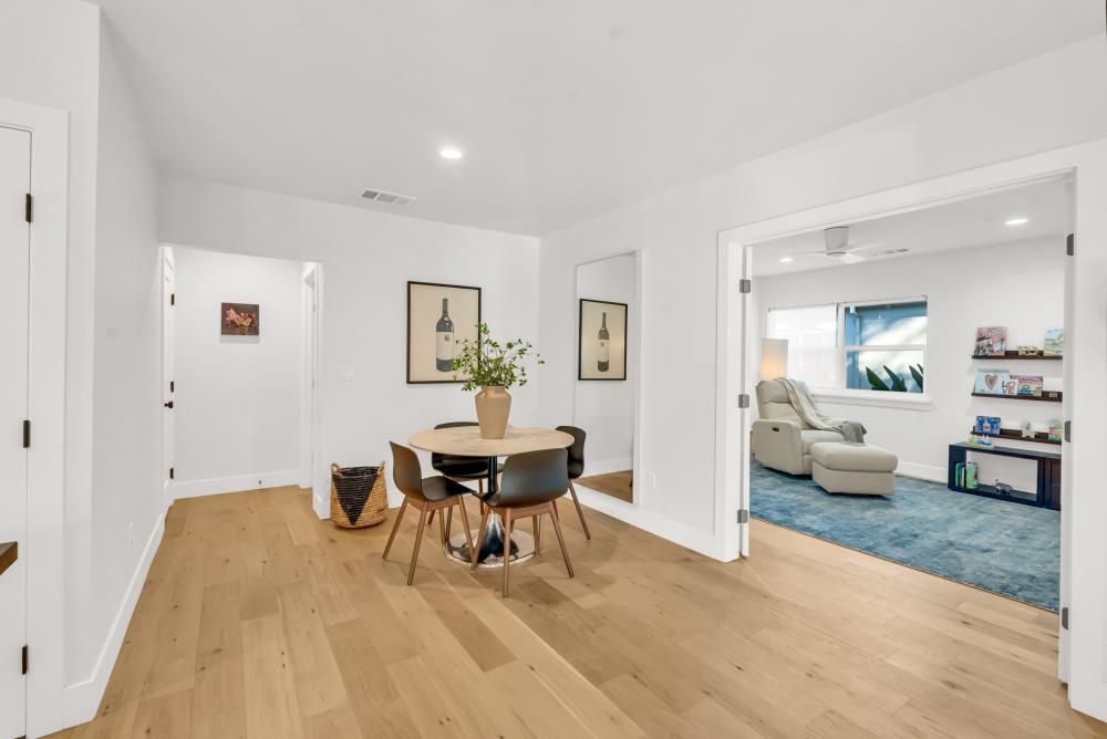 323 39th Street