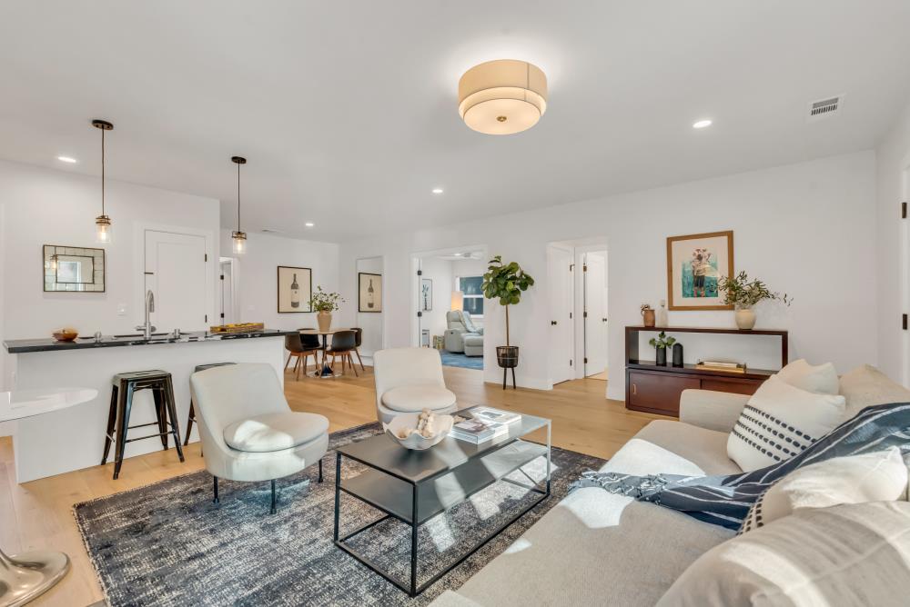 323 39th Street