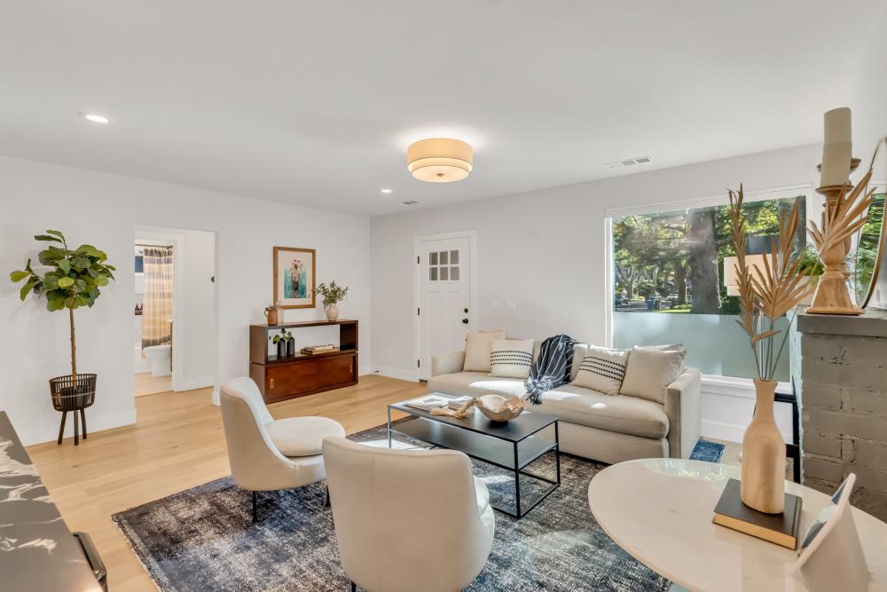323 39th Street