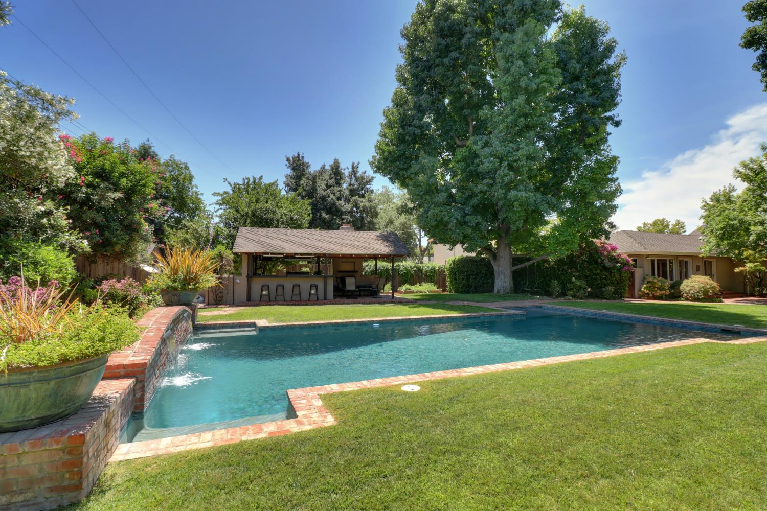 3542 Bodega Court