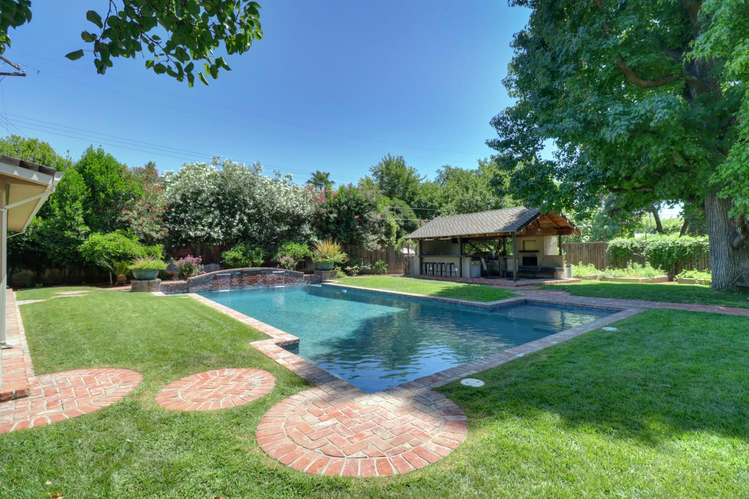 3542 Bodega Court
