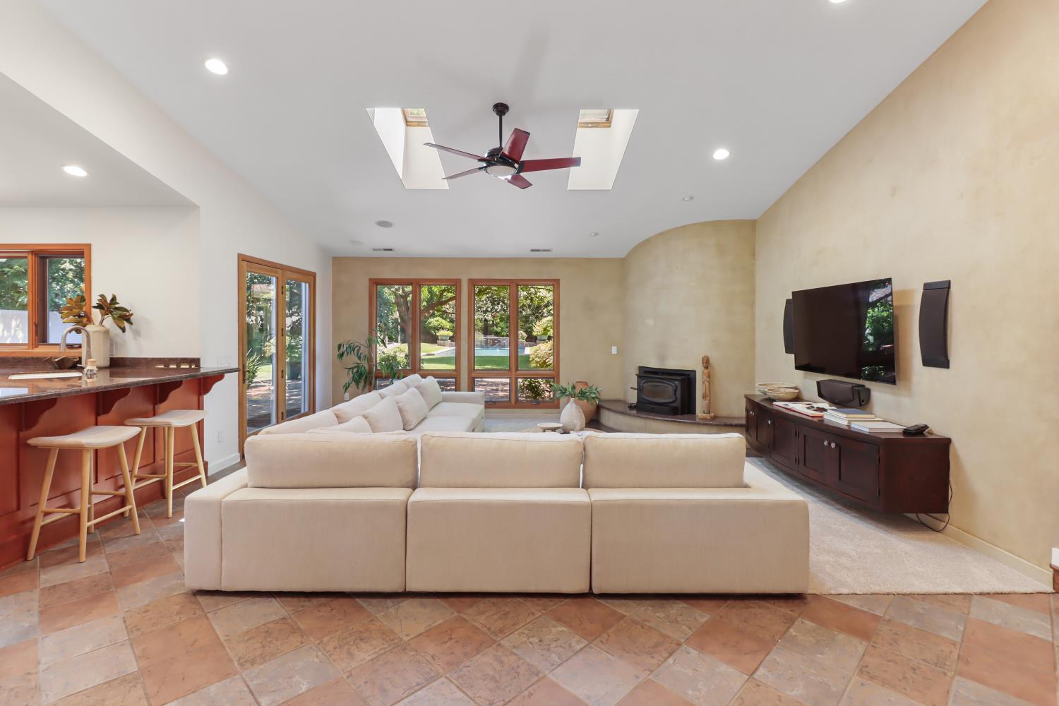 3542 Bodega Court