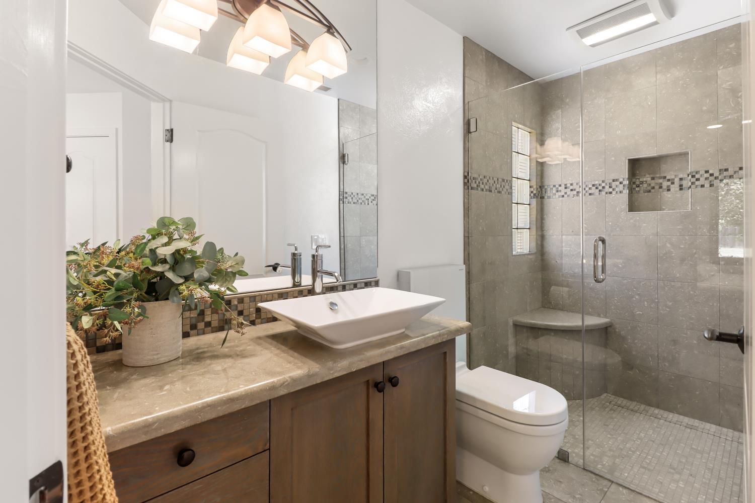 3542 Bodega Court