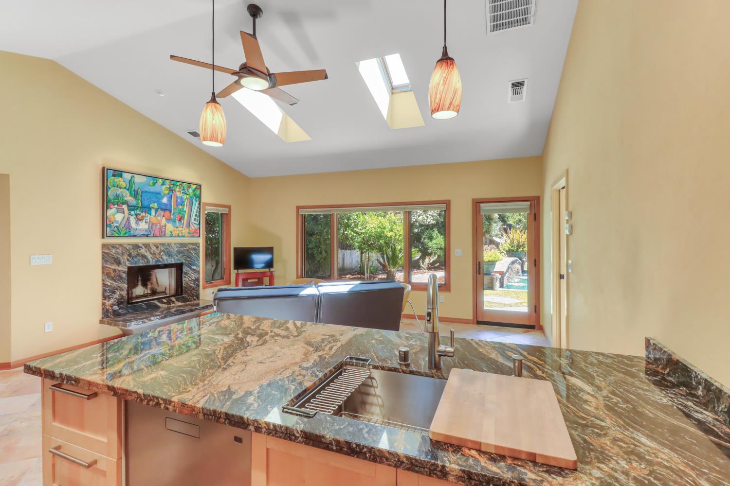 3542 Bodega Court