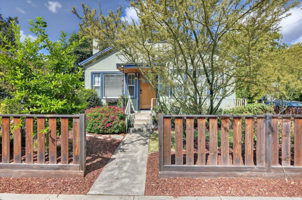 1861 Caramay Way