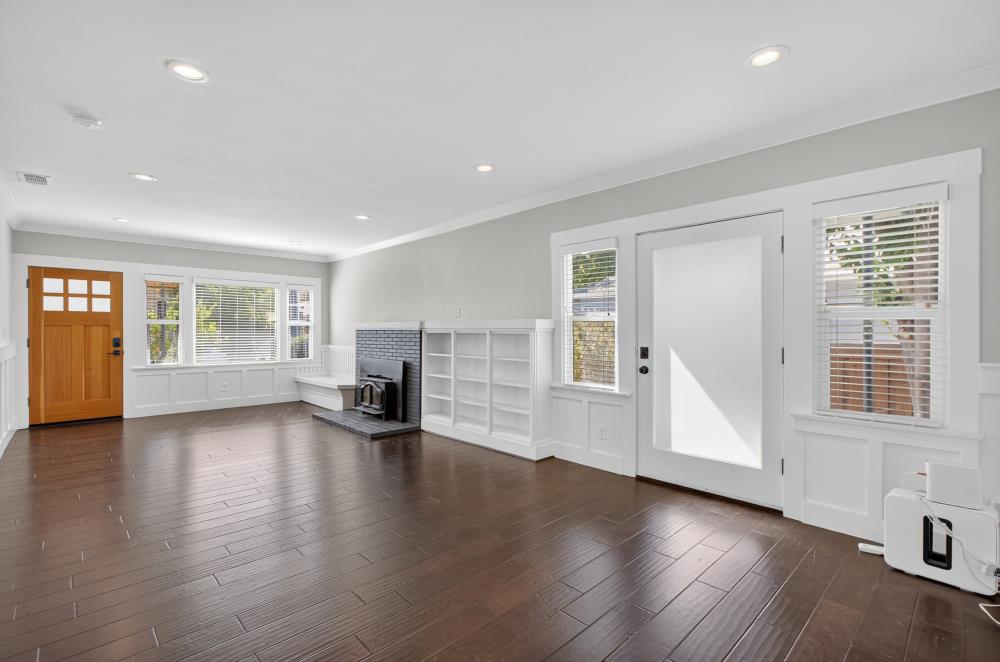 1861 Caramay Way