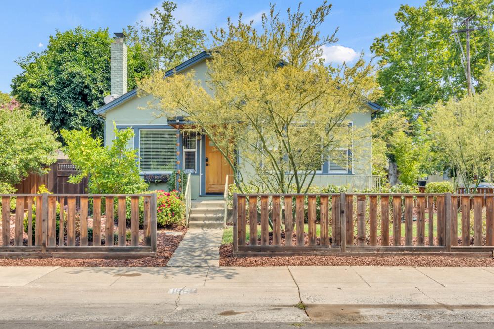 1861 Caramay Way
